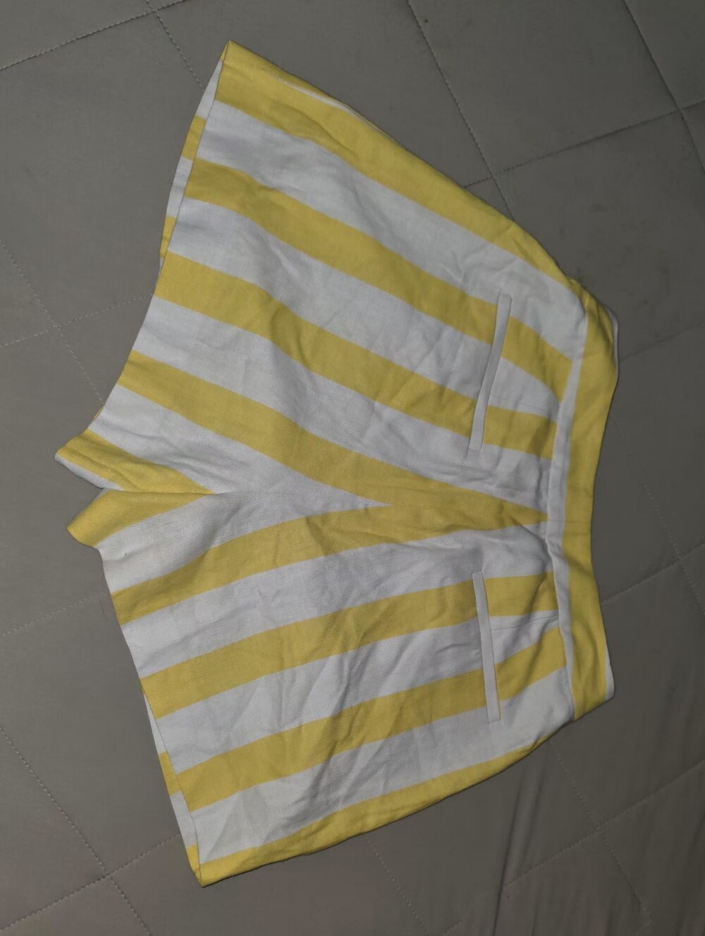 L'AGENCE Shorts - Picture 10 of 11